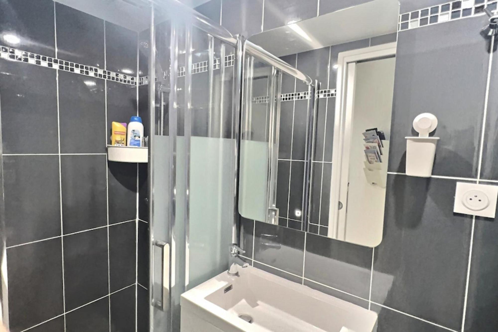 Ideally Located And Atypical Apartment In פריז מראה חיצוני תמונה